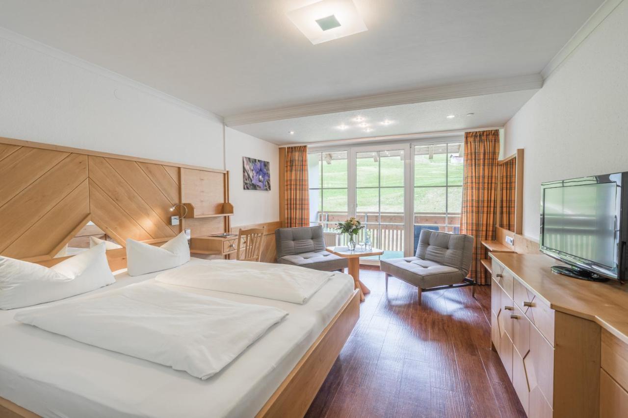 Wohlfuehlhotel Frohsinn Fischen im Allgaeu Exteriör bild