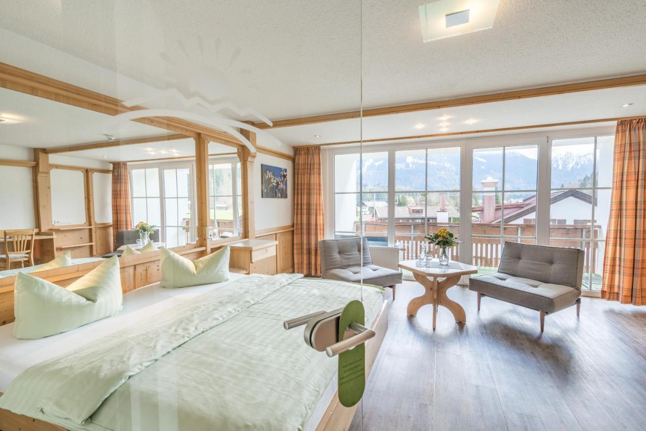 Wohlfuehlhotel Frohsinn Fischen im Allgaeu Exteriör bild