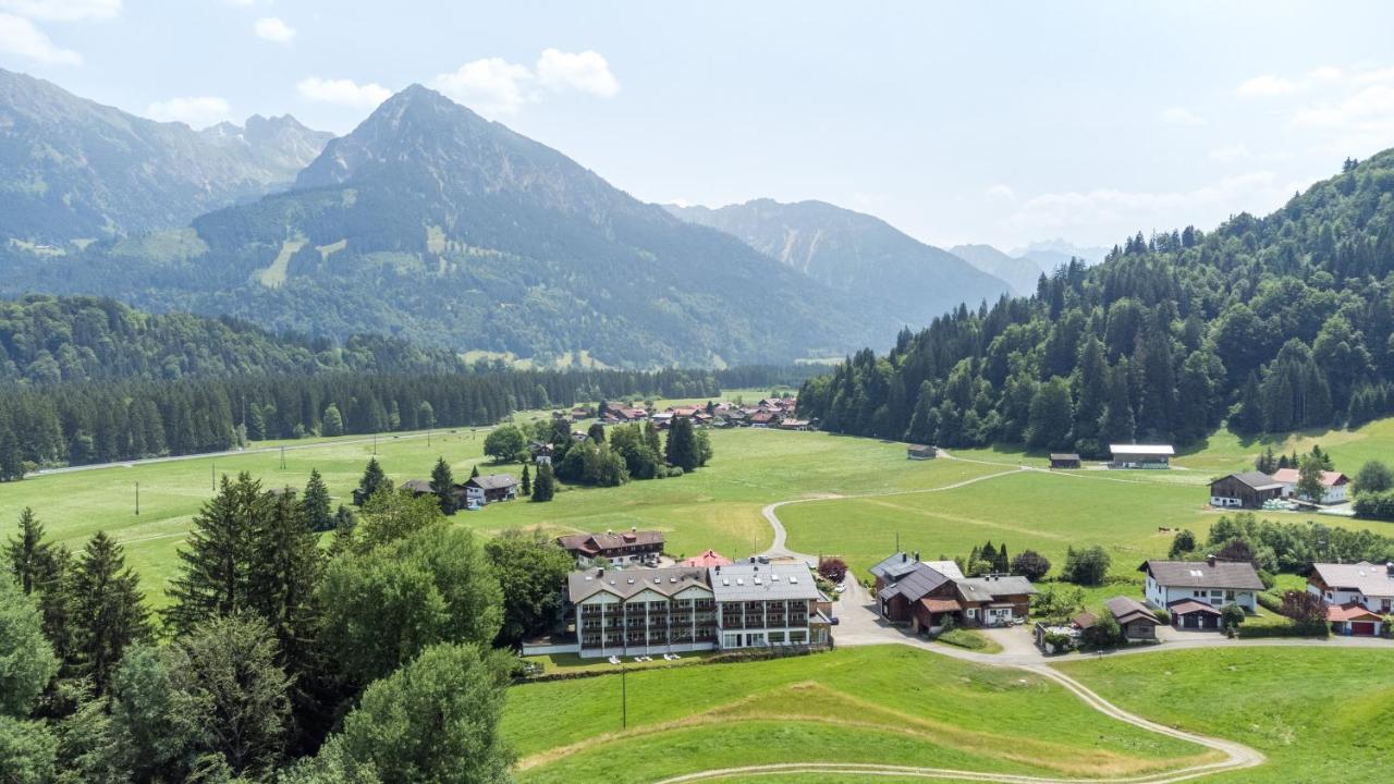 Wohlfuehlhotel Frohsinn Fischen im Allgaeu Exteriör bild